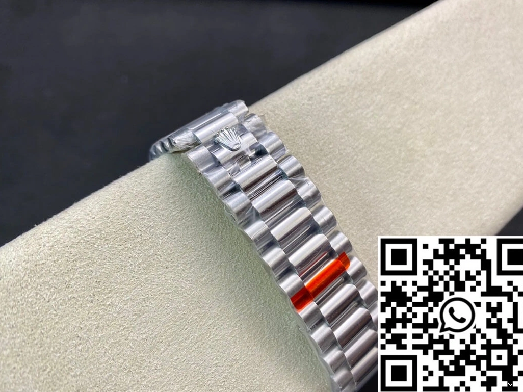 M228206-0004 EW Stainless Factory Date Rolex Day Steel 1003